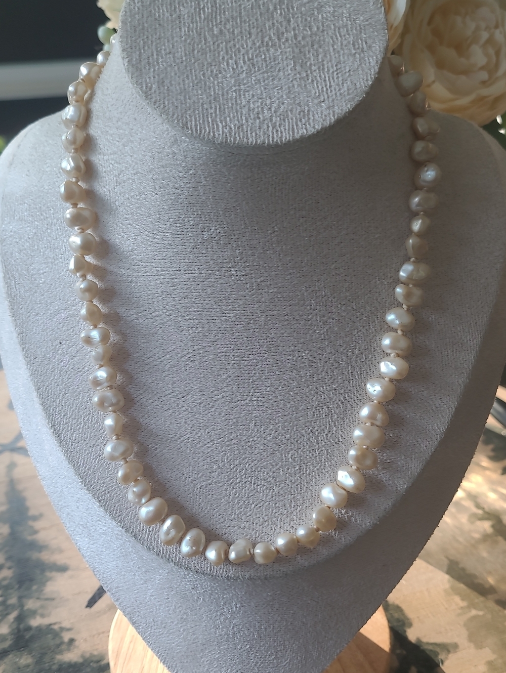vintage baroque pearl necklace